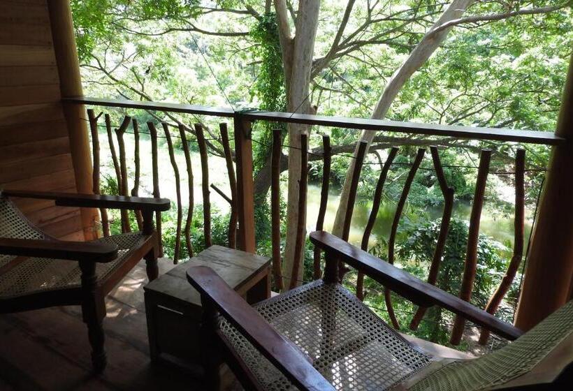 Номер Deluxe Кровать Кинг, River Side Cabana