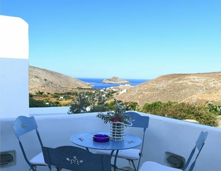 Студия Стандарт, Glafki Hotel Tinos