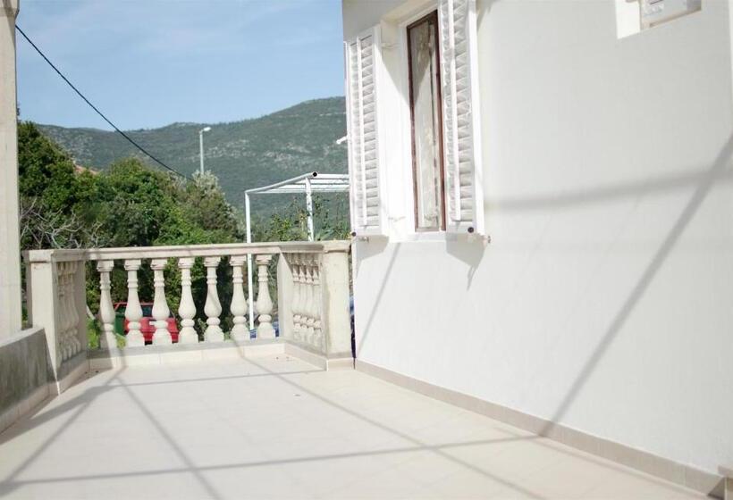 Студио Стандарт с Террасой, Guest House Rooms Rose