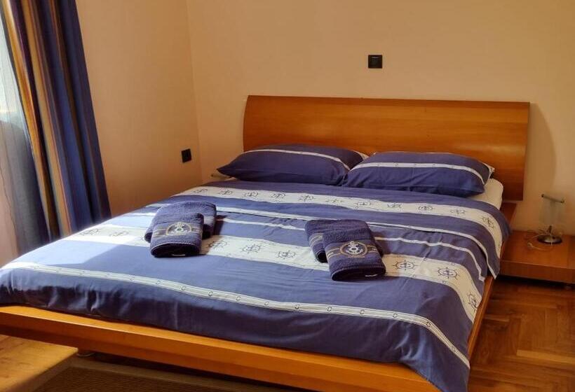 Бунгало Стандарт, Villa Rava Hotel & Restaurant