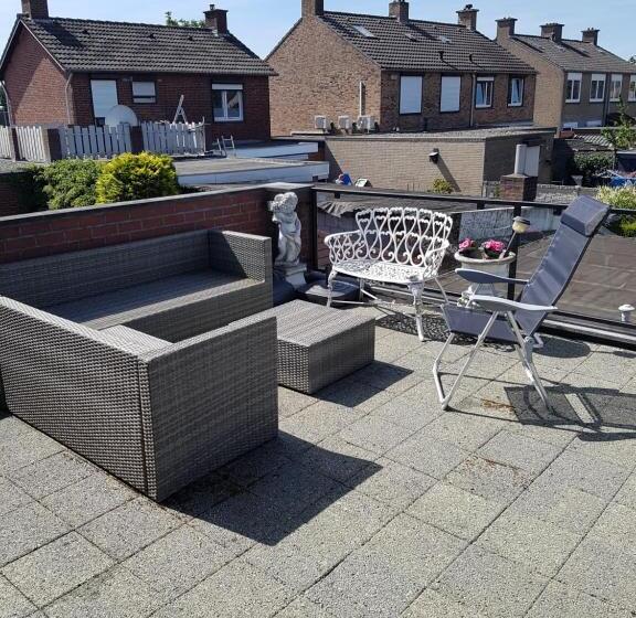 Standard Triple Room with Terrace, Erbuca Bed And Breakfast
