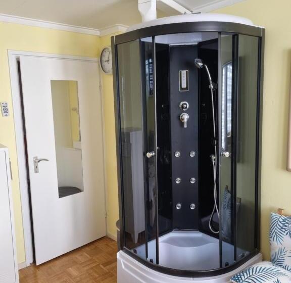 Standard Triple Room with Terrace, Erbuca Bed And Breakfast