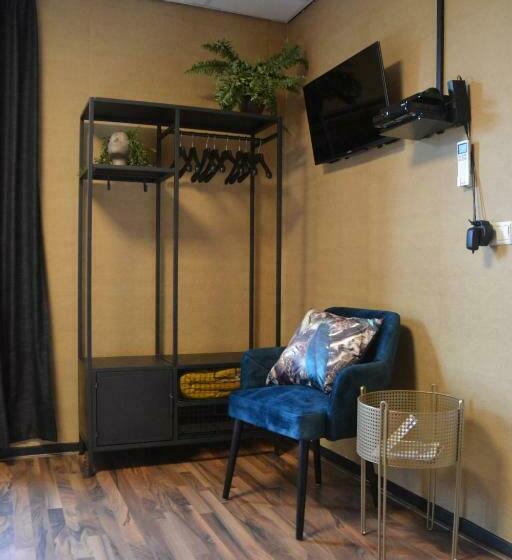 Номер Стандарт, Restaurant Cafe Houben