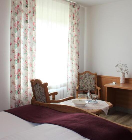 Номер Стандарт Индивидуальный, Landhotel Hubertus
