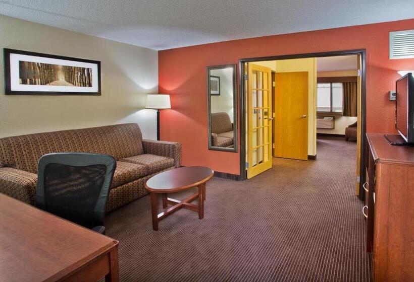 带大床的复式套间, Americinn By Wyndham Grand Forks