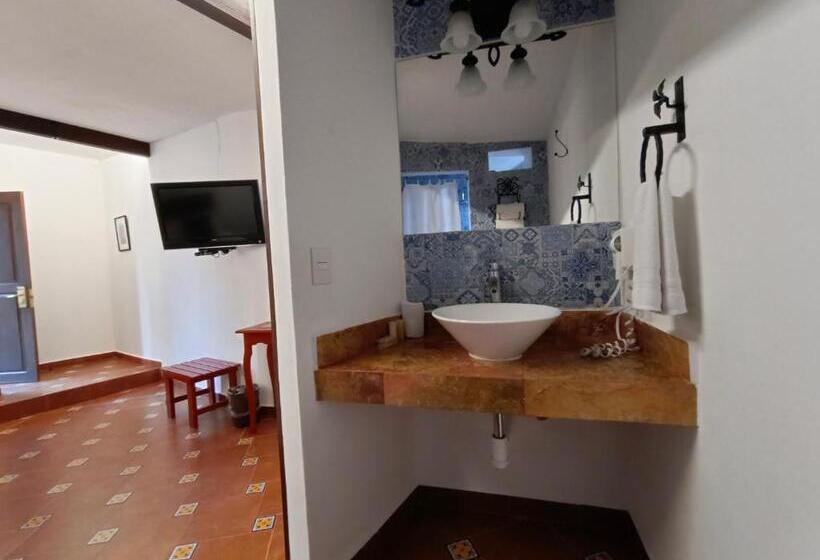 デラックスルーム, Hacienda Monteverde San Miguel De Allende