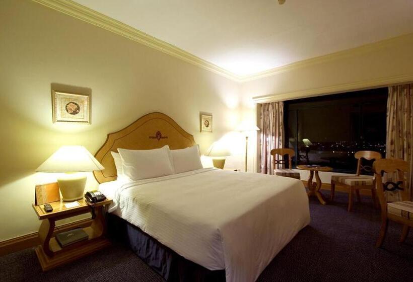 디럭스 룸, Waterfront Cebu City Hotel & Casino