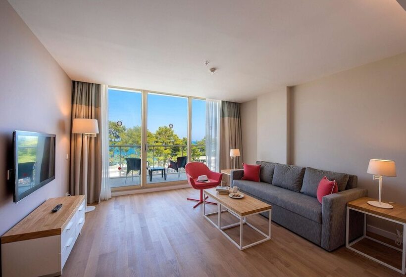 Suíte Deluxe Vista Mar, Akra Kemer