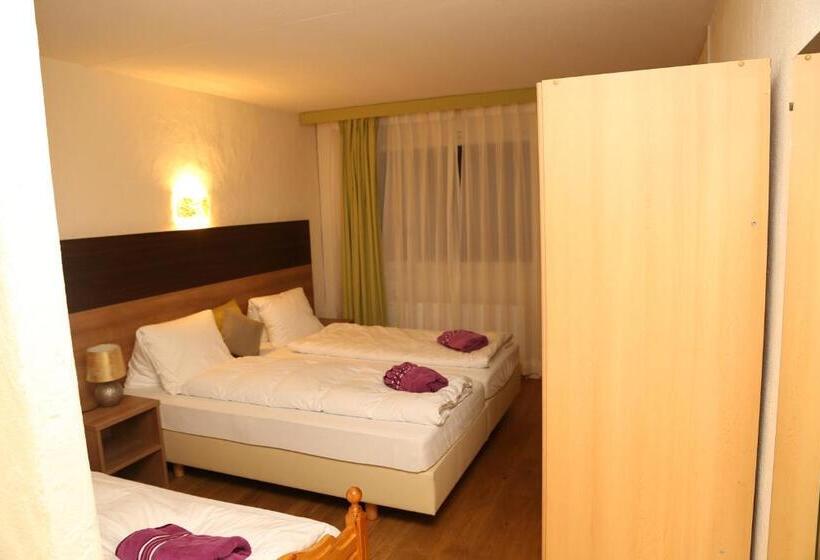 Семейный Номер, Lakeview Bei Interlaken