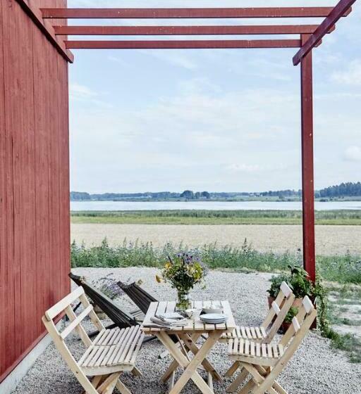 Студия Superior, Lindeborgs Eco Retreat