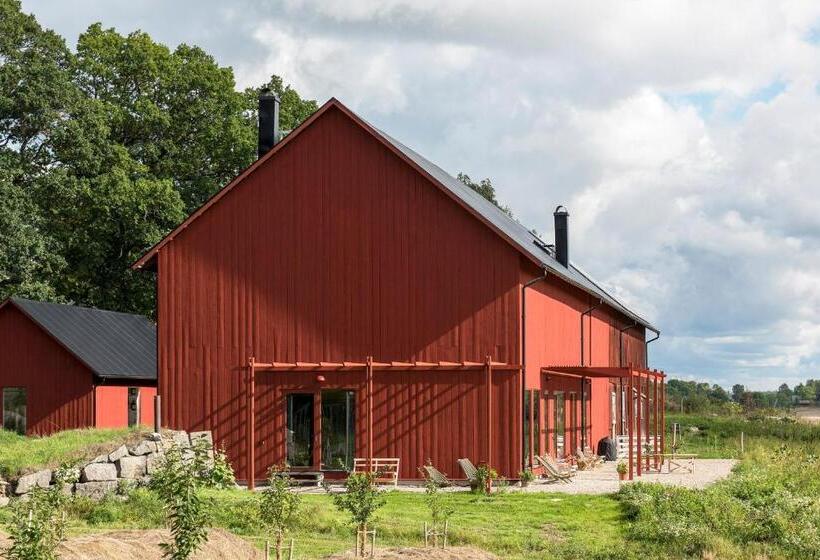 Студия Superior, Lindeborgs Eco Retreat