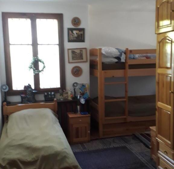 Трехместный Номер Комфорт, Chuchi Guest House 1