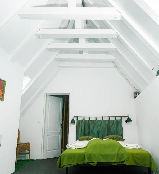 스탠다드 트리플 룸, Casa Thea Cheile Nerei