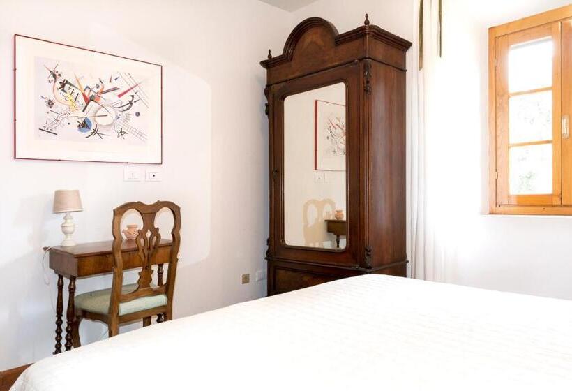 Номер Стандарт, Agriturismo Podere Rondinaio