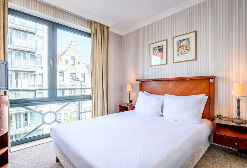 Appartement met 3 Slaapkamers, B Aparthotel Ambiorix