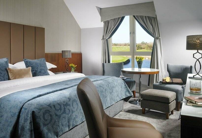 اتاق لوکس, Castleknock