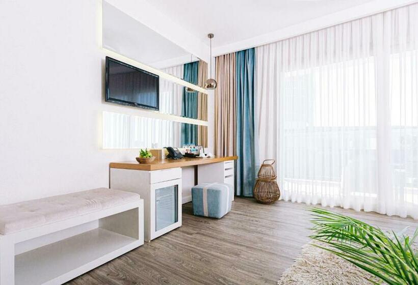 Номер Deluxe, Ilica Hotel Spa & Wellness Resort