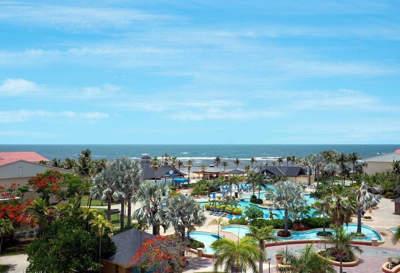سوییت با چشم‌انداز دریا, St. Kitts Marriott Resort & The Royal Beach Casino