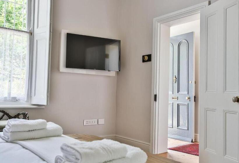 סוויטה דלוקס, Laanhof Victorian House Self Catering