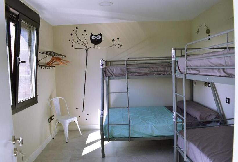 Четырехместный Номер Стандарт, Albergue Hosting Duero