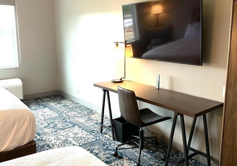 스탠다드 룸 킹사이즈 침대, Four Points By Sheraton Albany