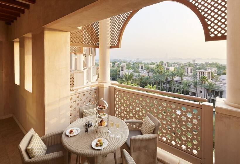 Люкс, Jumeirah Al Qasr Dubai
