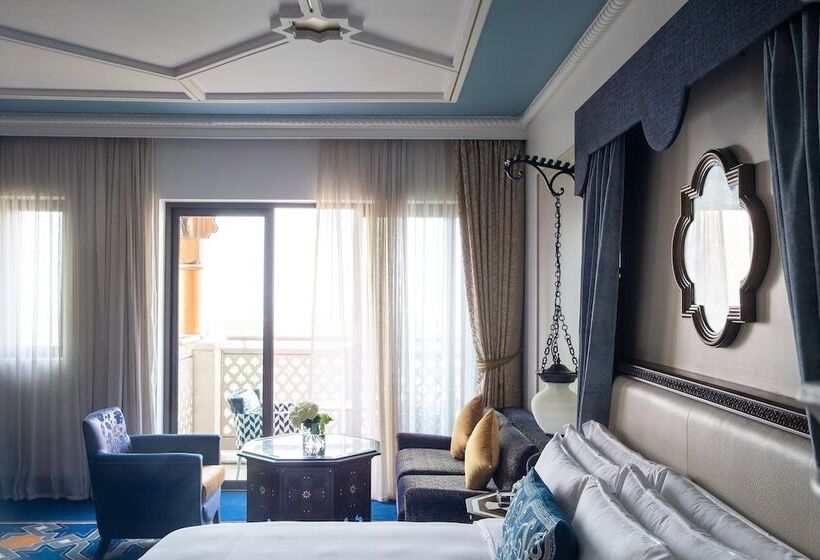 Номер Клуб, Jumeirah Al Qasr Dubai
