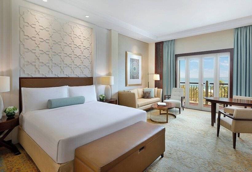 Номер Стандарт Вид на Море, The Ritz-Carlton, Dubai