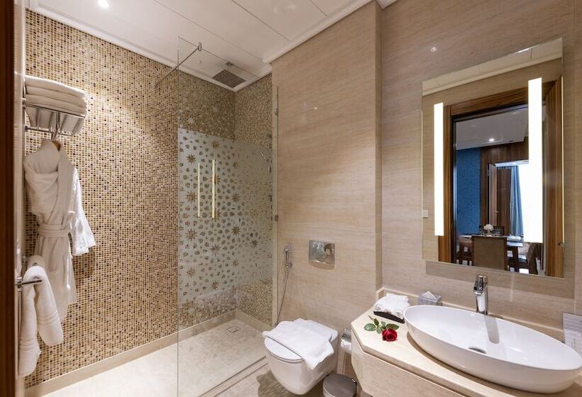 سوییت جونیور, Taj Jeddah Hotel Apartment