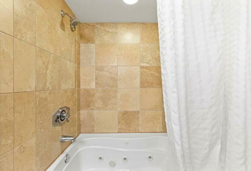 Люкс Повышенной Комфортности, Sandy Beach Resort