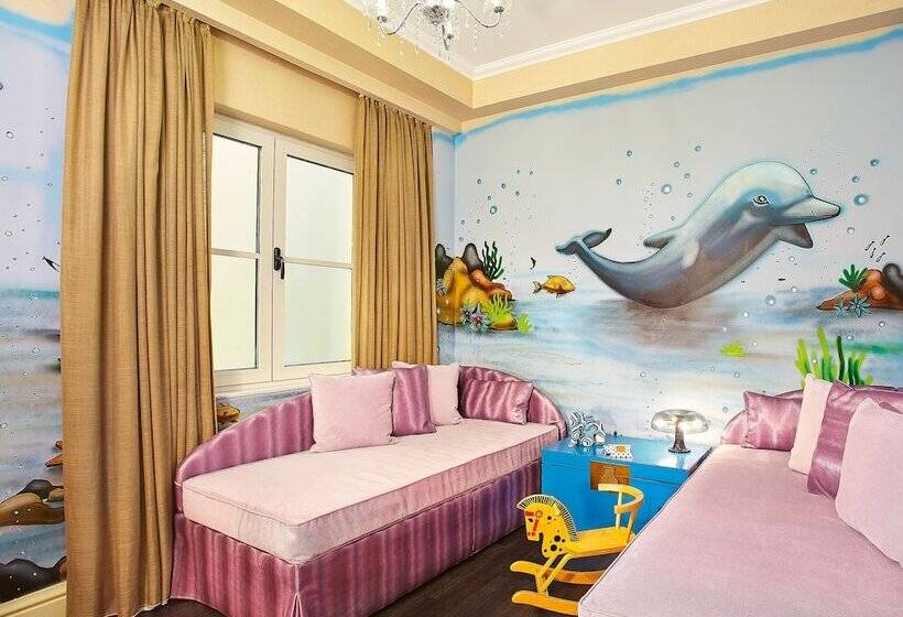 חדר משפחתי, Grecotel Pallas Athena