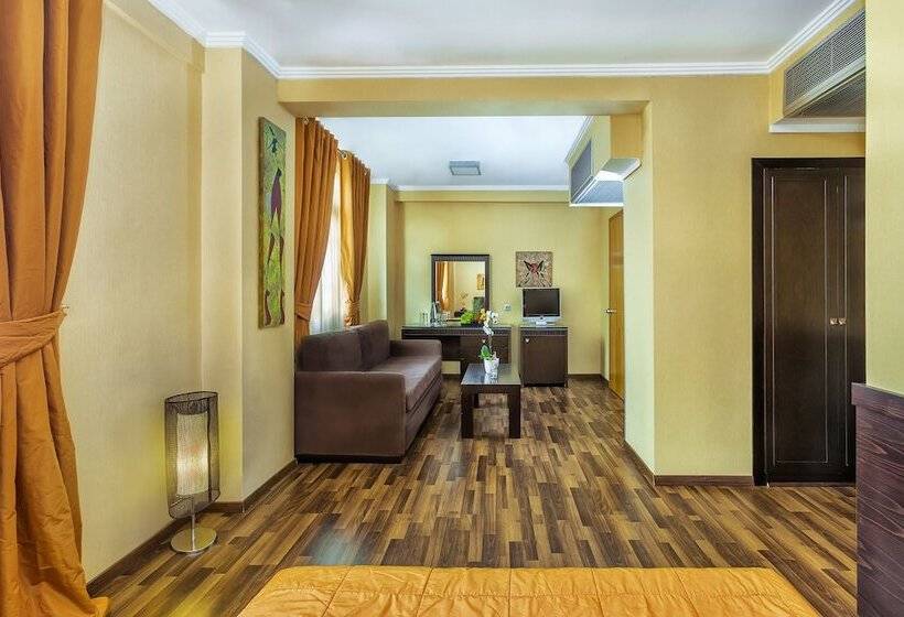 Четырехместный Номер Стандарт, Egnatia