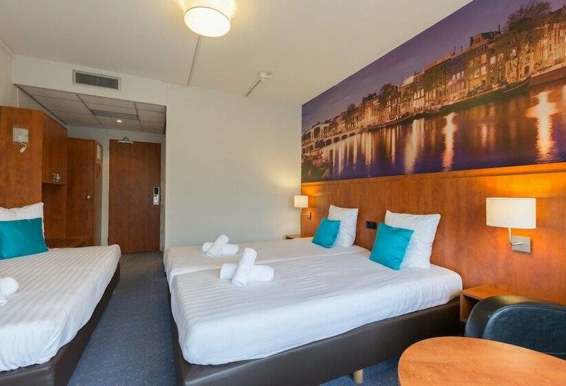חדר סטנדרט לשלושה, New West Inn Amsterdam