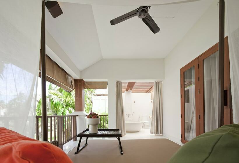 غرفة ديلوكس مزودة بشرفة, Sala Samui Choengmon Beach Resort