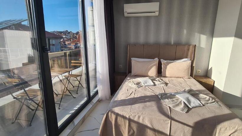 Номер Deluxe, Guesthouse Odesos