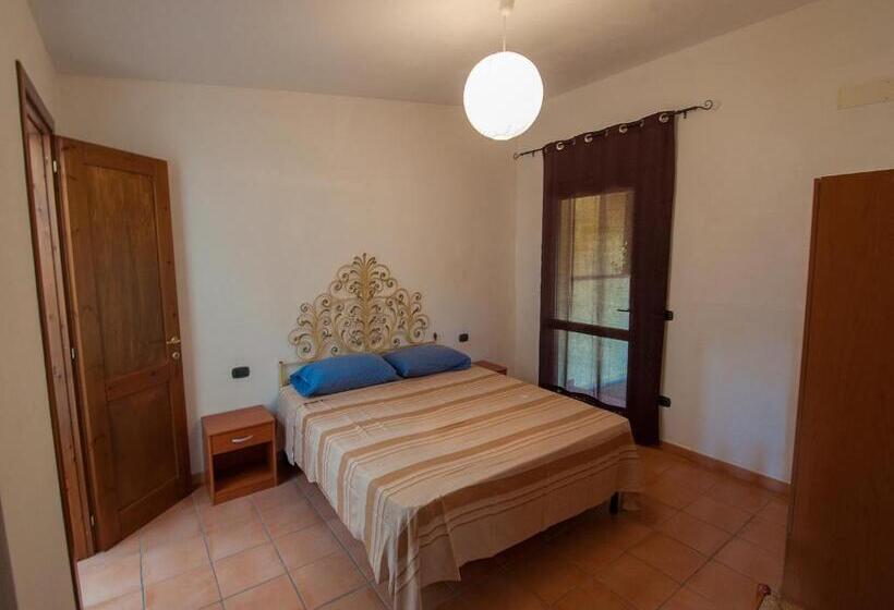 آپارتمان 2 خوابه با چشم‌انداز دریا, Residence Cala Petralana
