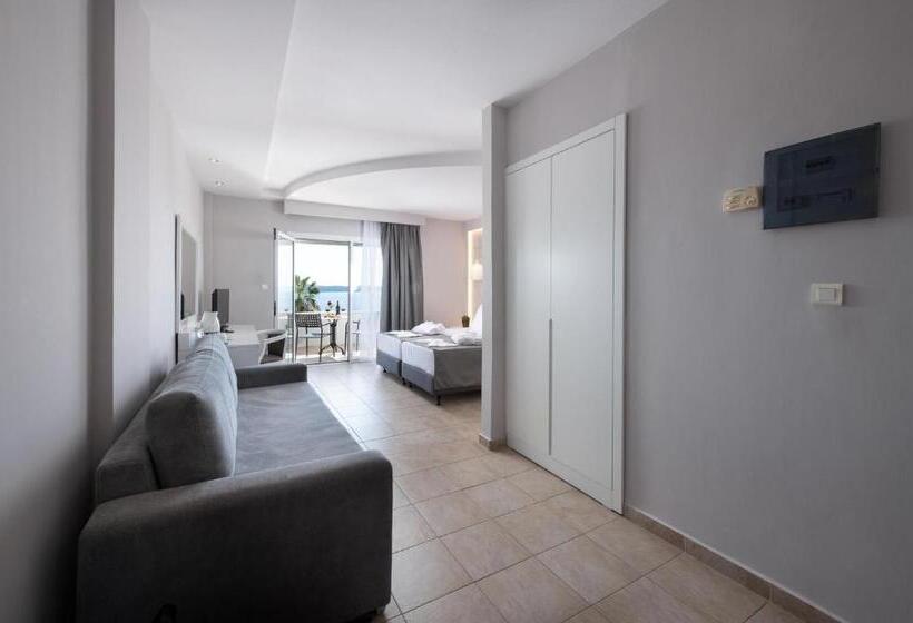Family Suite, Alexandros Palace