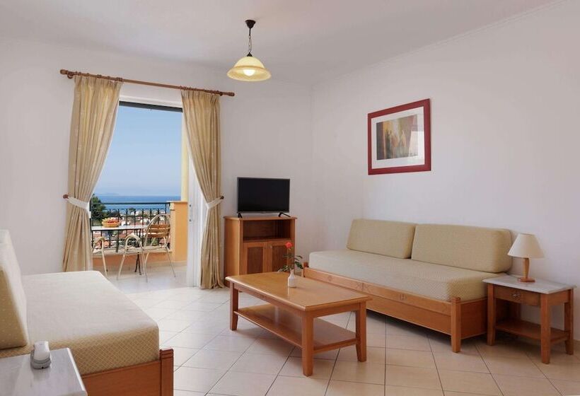 דירת חדר סופריור, Century Resort