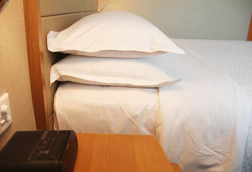 Номер Superior, Four Points By Sheraton Shenzhen