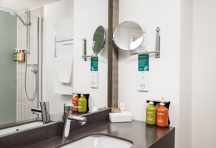 Номер Стандарт, Holiday Inn Rochester Chatham, An Ihg