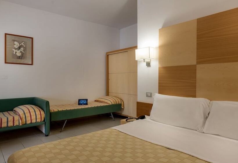 Четырехместный Номер Economy, Maritalia Hotel Club Village   All Inclusive