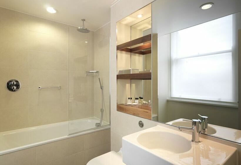 스탠다드 룸, Thistle London Holborn