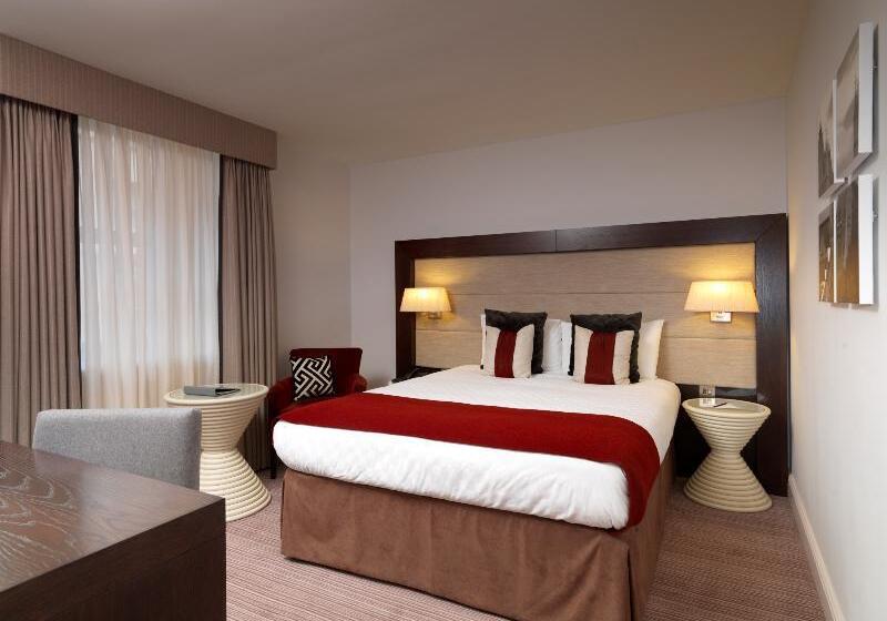 Номер Стандарт, Thistle London Holborn