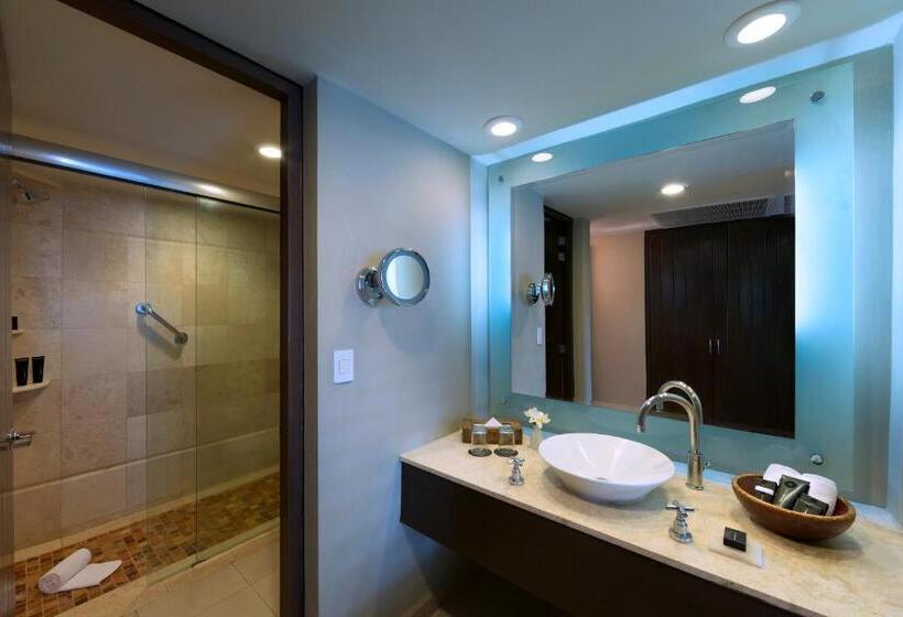 Suite Rodzinny 2 Sypialnie, Hard Rock Hotel Vallarta All Inclusive