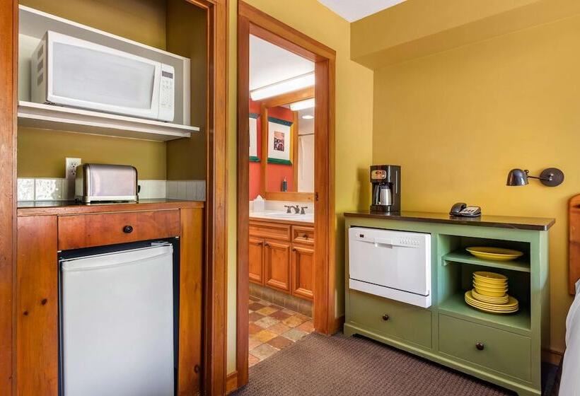 Студия Стандарт, Hilton Grand Vacations Club Whistler