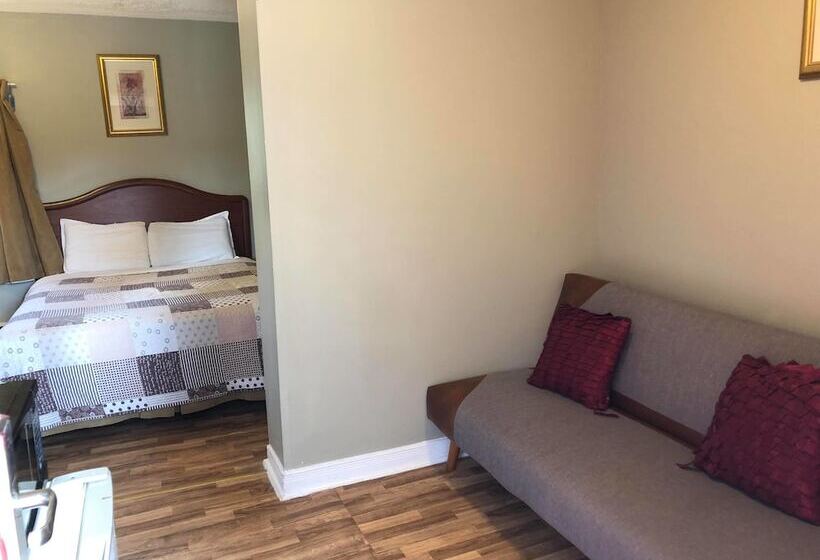 اتاق استاندارد, Niagara Inn & Suites