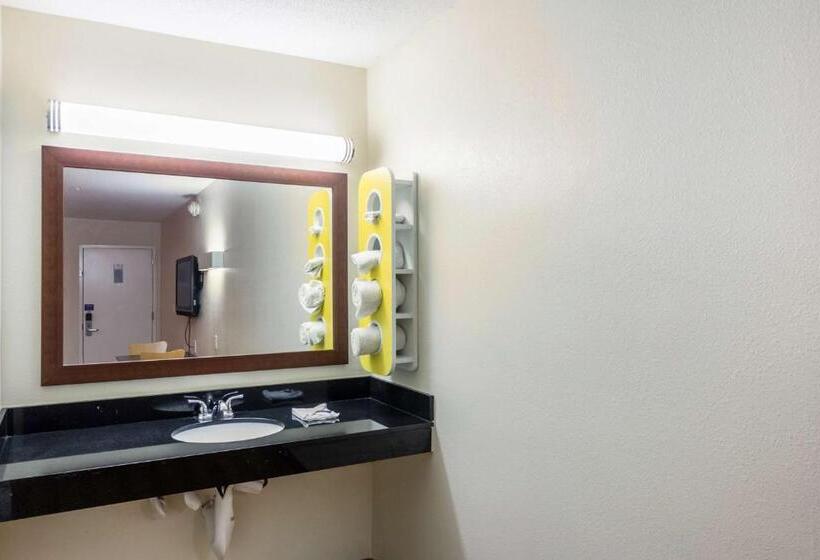 Quarto Estandar, Motel 6 New Brunswick