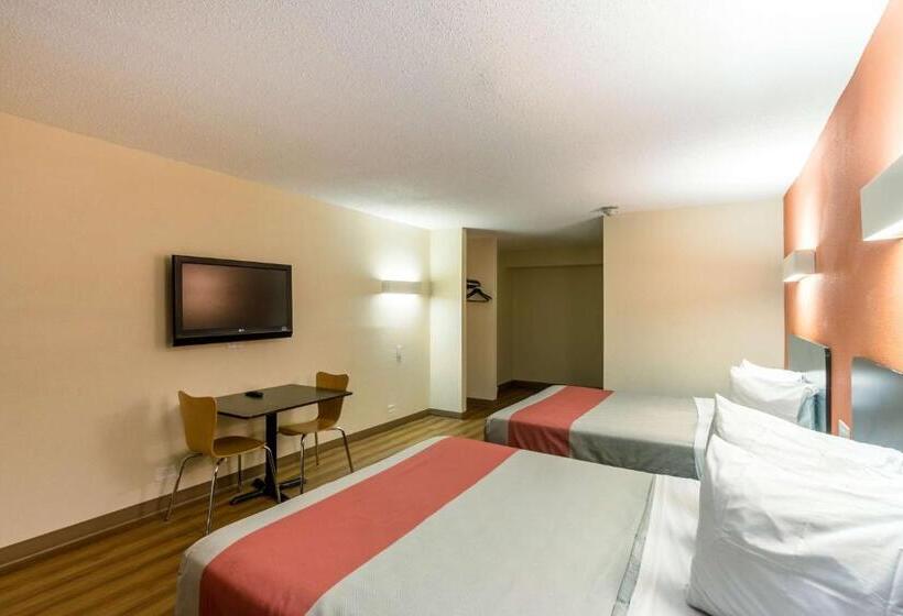 Quarto Estandar, Motel 6 New Brunswick