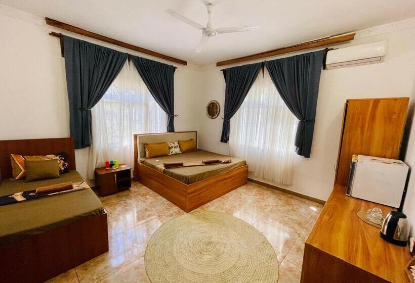 Трехместный Номер Deluxe, Max Hotel Nungwi