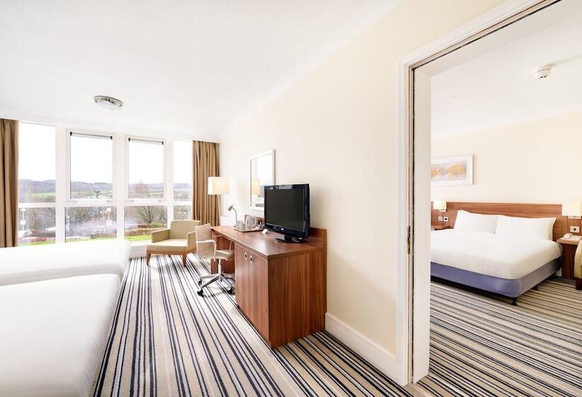 Номер Стандарт 2 Двуспальные Кровати, Holiday Inn Leeds Brighouse, An Ihg